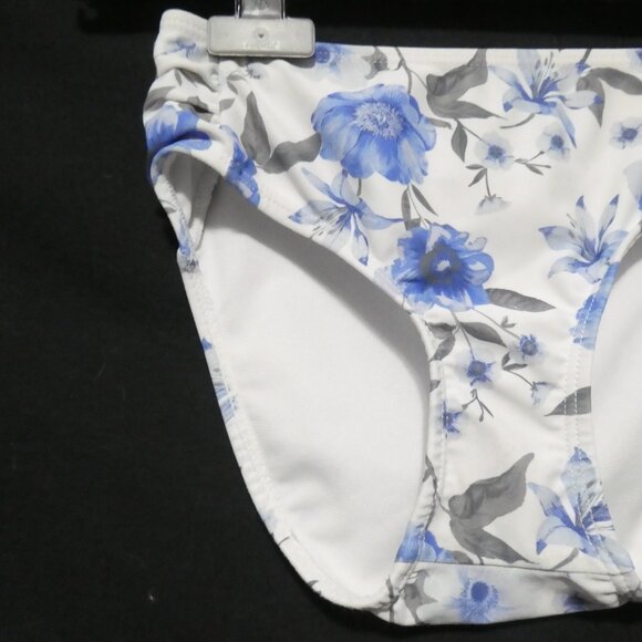 URBAN KIDS | size 6 | White and Blue Floral Bikini Set - Picture 11 of 16